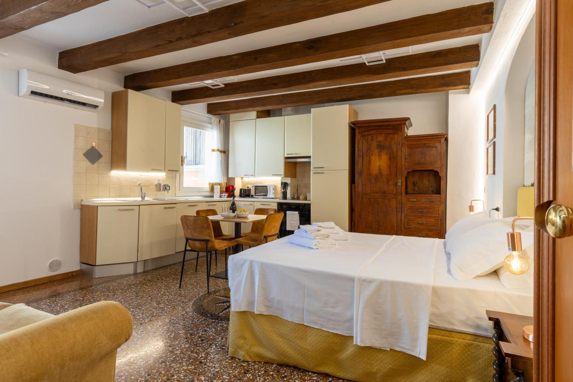 Frassinago Deluxe Suites-Bolognarooms Exterior photo
