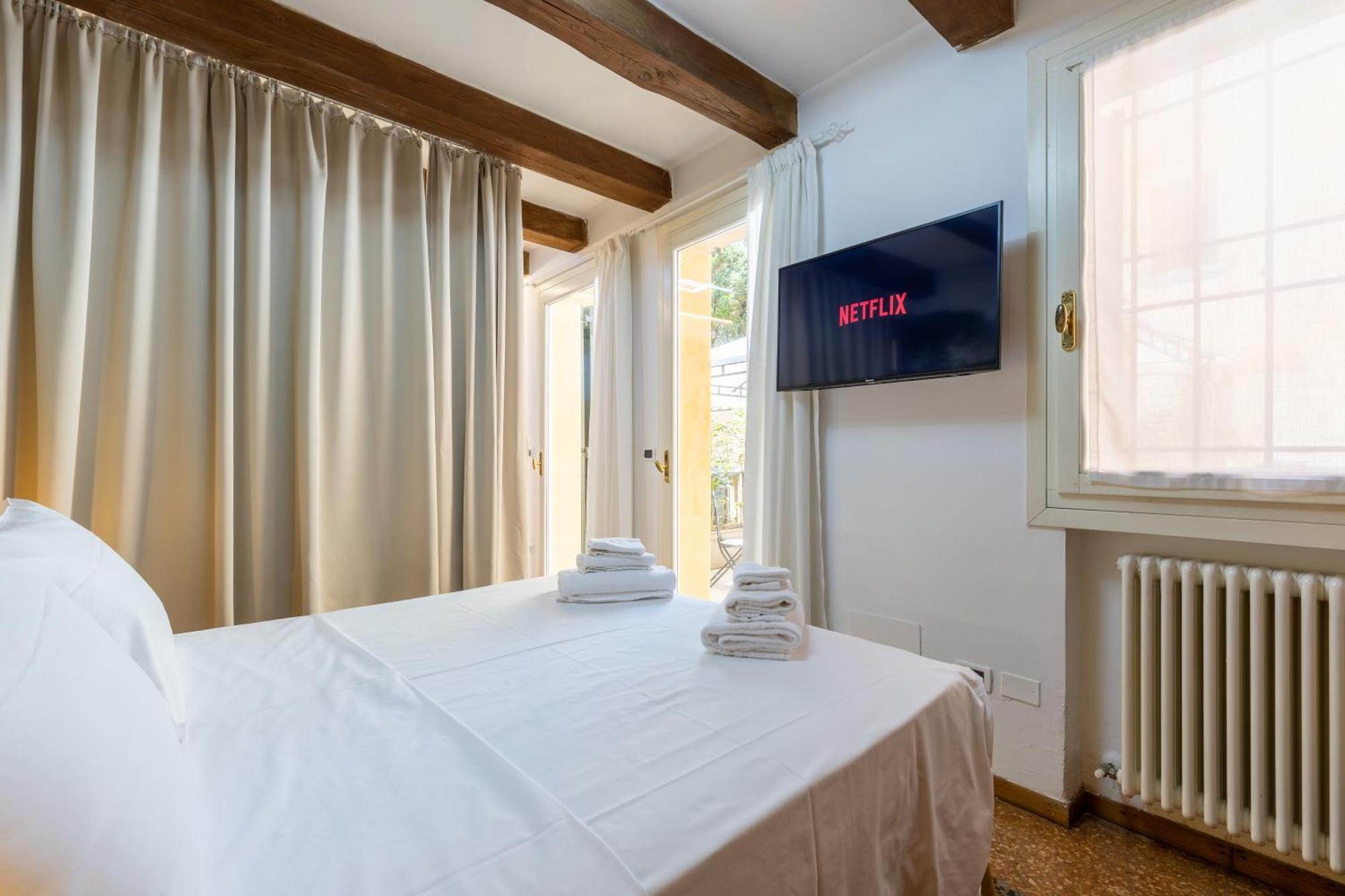 Frassinago Deluxe Suites-Bolognarooms Exterior photo