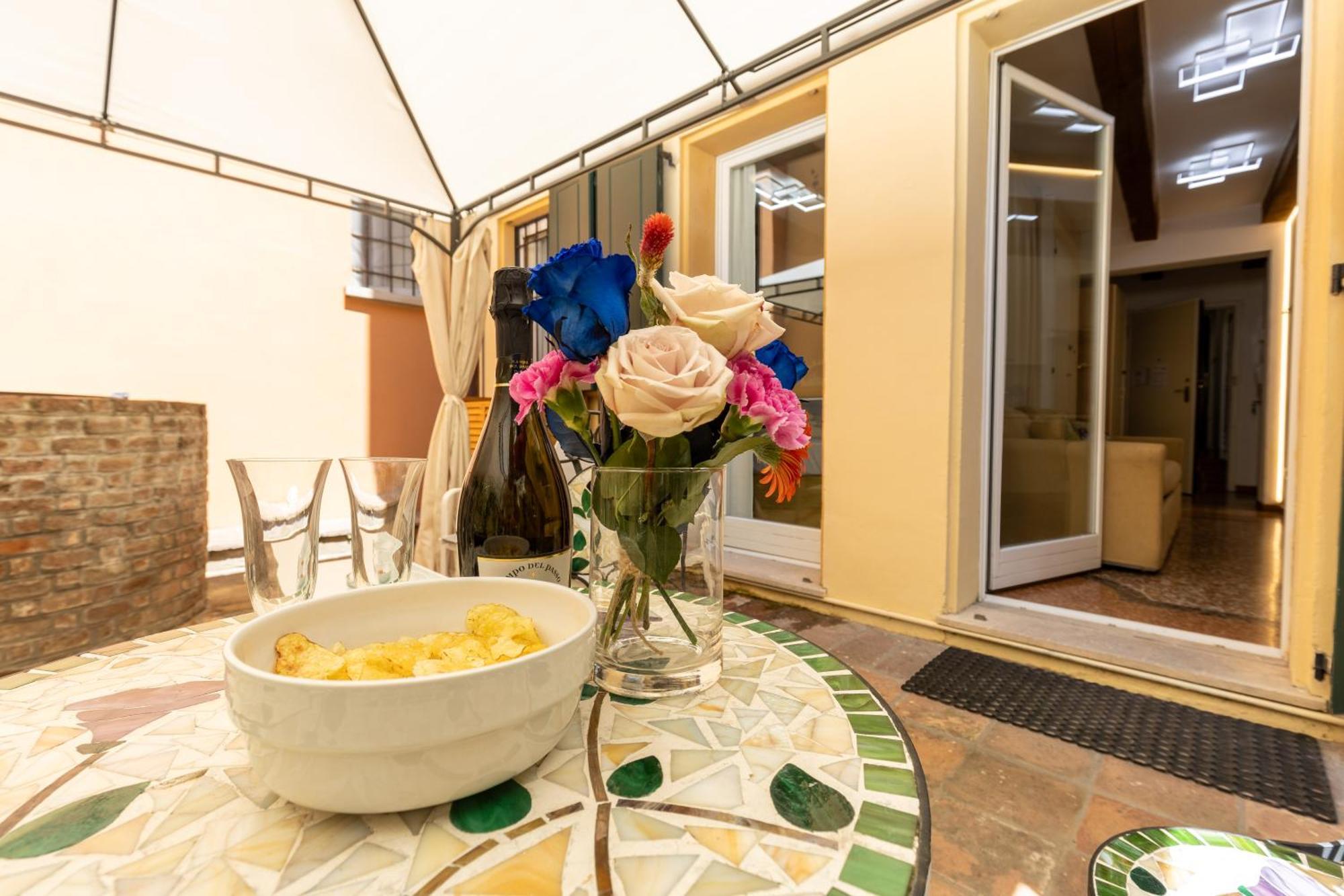 Frassinago Deluxe Suites-Bolognarooms Exterior photo
